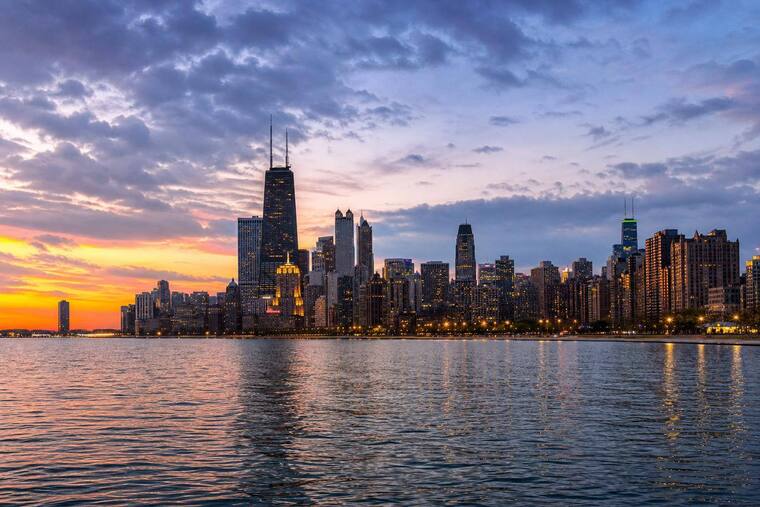 Van rentals in Chicago, IL